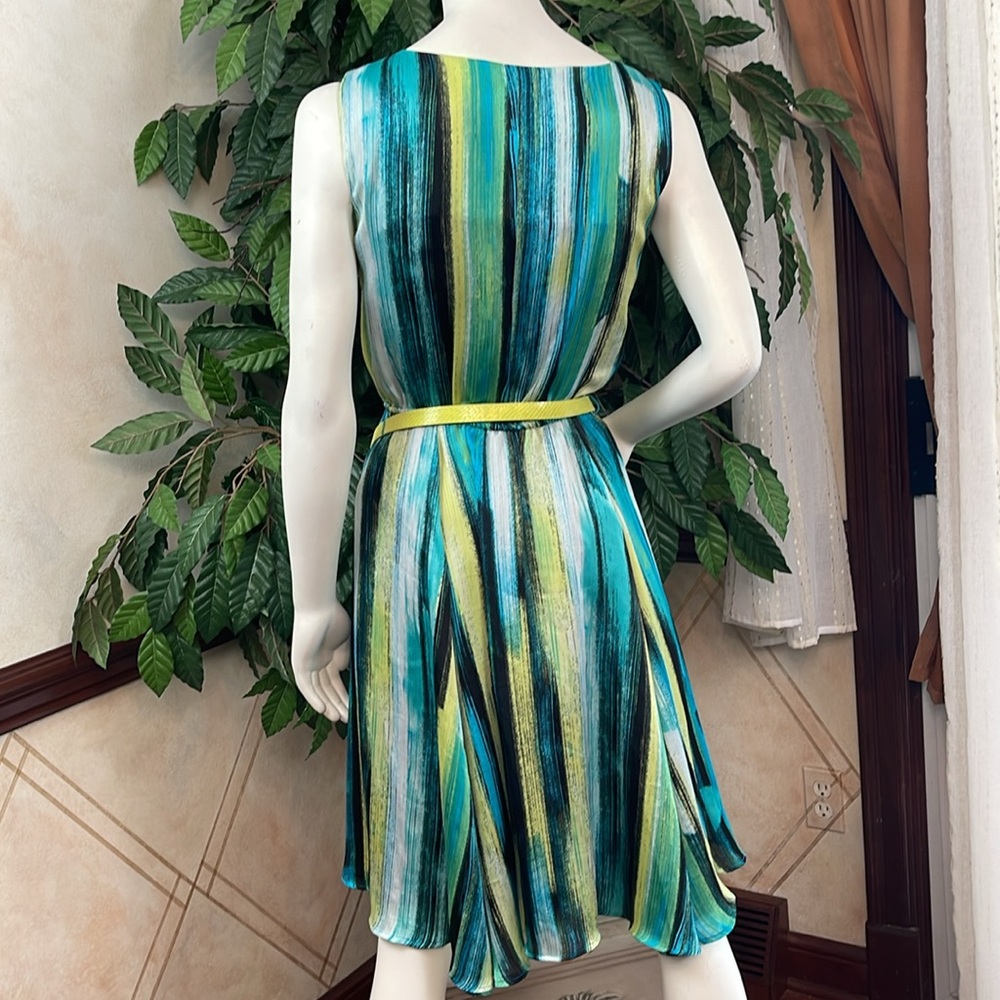 ALFANI URBAN PRINT SLEEVELESS DRESS - Picture 6 of 8